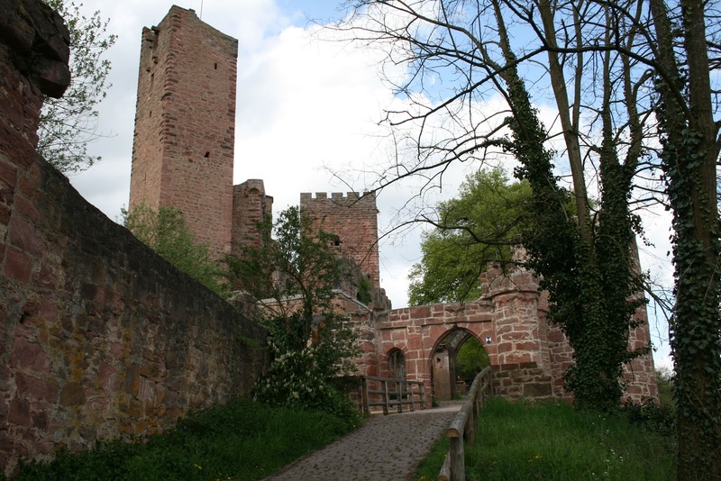 Henneburg Spessard Burgruine Franken Burg