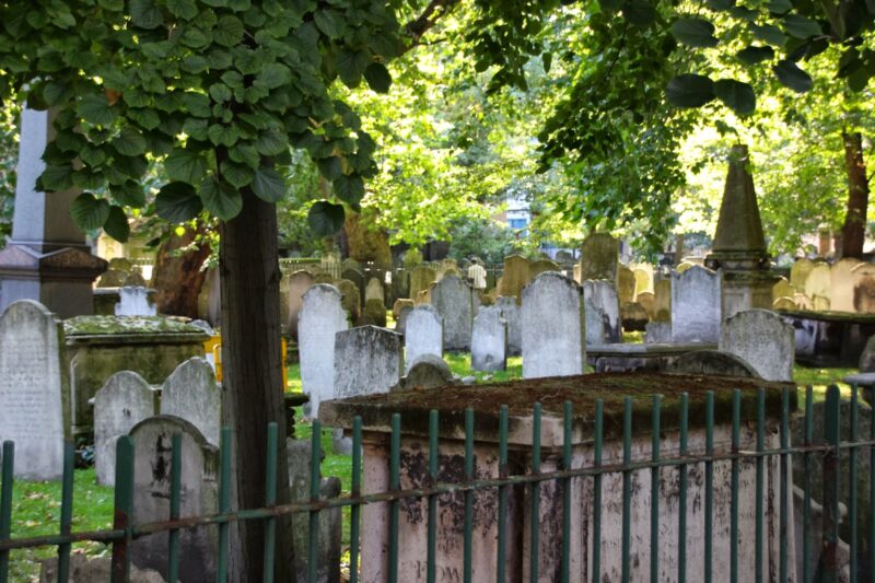 Bunhill Fields Cemetery