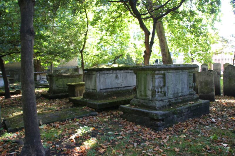 Bunhill Fields Cemetery