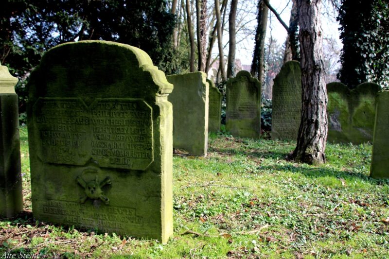 Friedhof Lemgo Sankt Johannes ante Murno