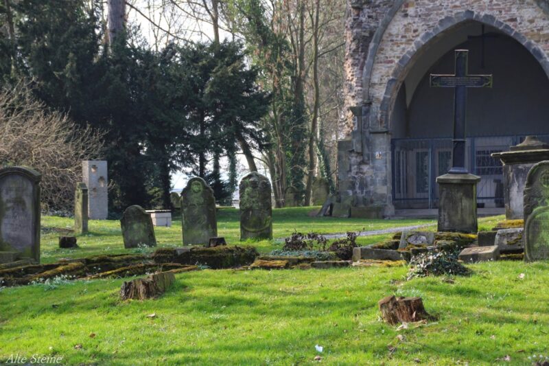 Friedhof Lemgo Sankt Johannes ante Murno