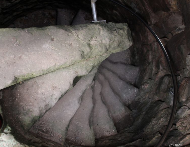 Kugelsburg Volkmarsen Hessen Nordhessen Burgruine Ruin Castle