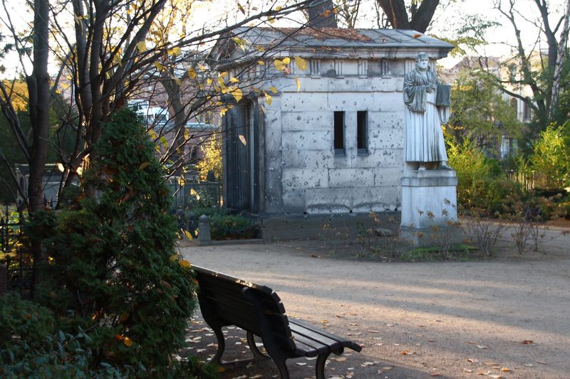 dorotheenstadt-alter-friedhof-berlin-2