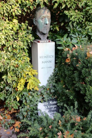 grab-heinrich-mann-alter-friedhof-berlin