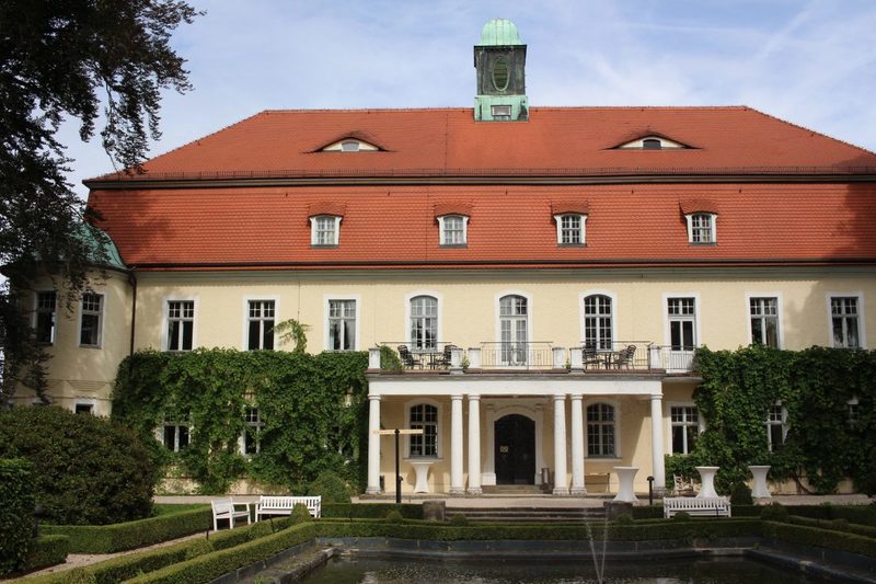 Schlossgebäude Schloss Schweinsburg