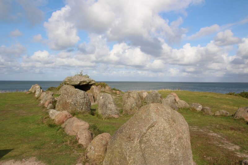 Dolmen und Steinreihen auf Sylt