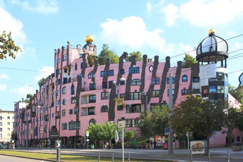 Hundertwasser in Ostdeutschland, Magdeburg, Sehenswürdigkeiten in Magdeburg