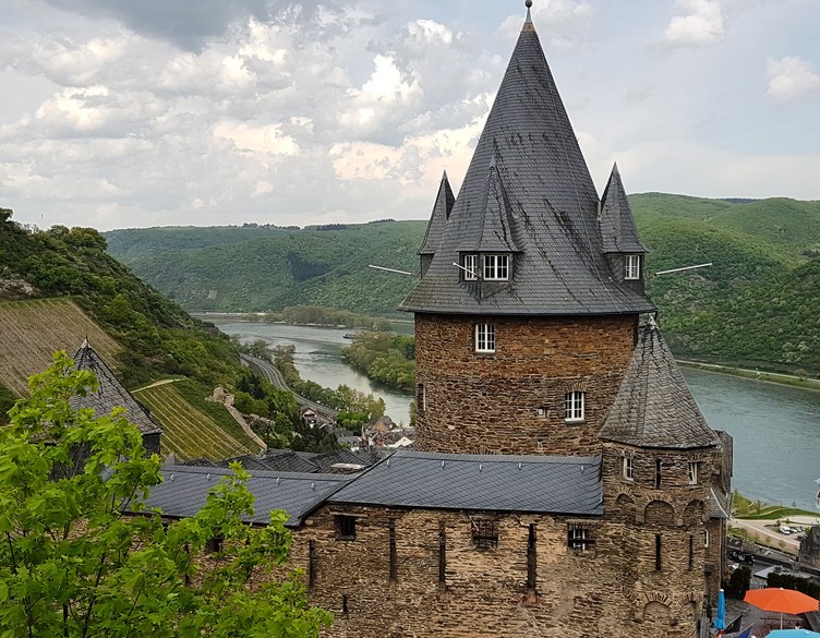 Jugendherberge Burg Stahleck, günstig in einer Burg übernachten