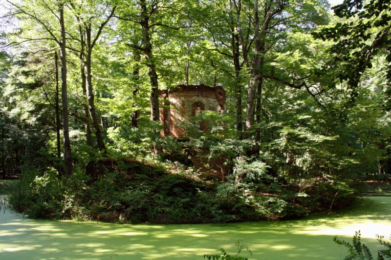 Schloss in Pokoj, Schloss in Schlesien, Bad Carlsruhe, Schlossruine bei Oppeln