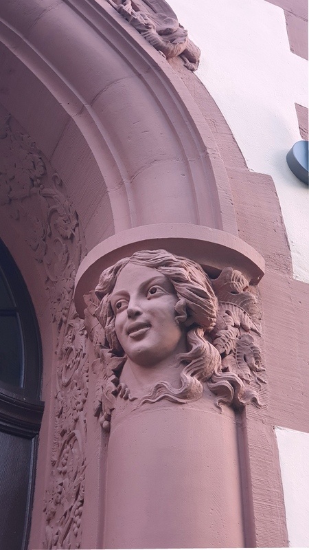 Jugendstil-Ornamentik in Traben-Trarbach