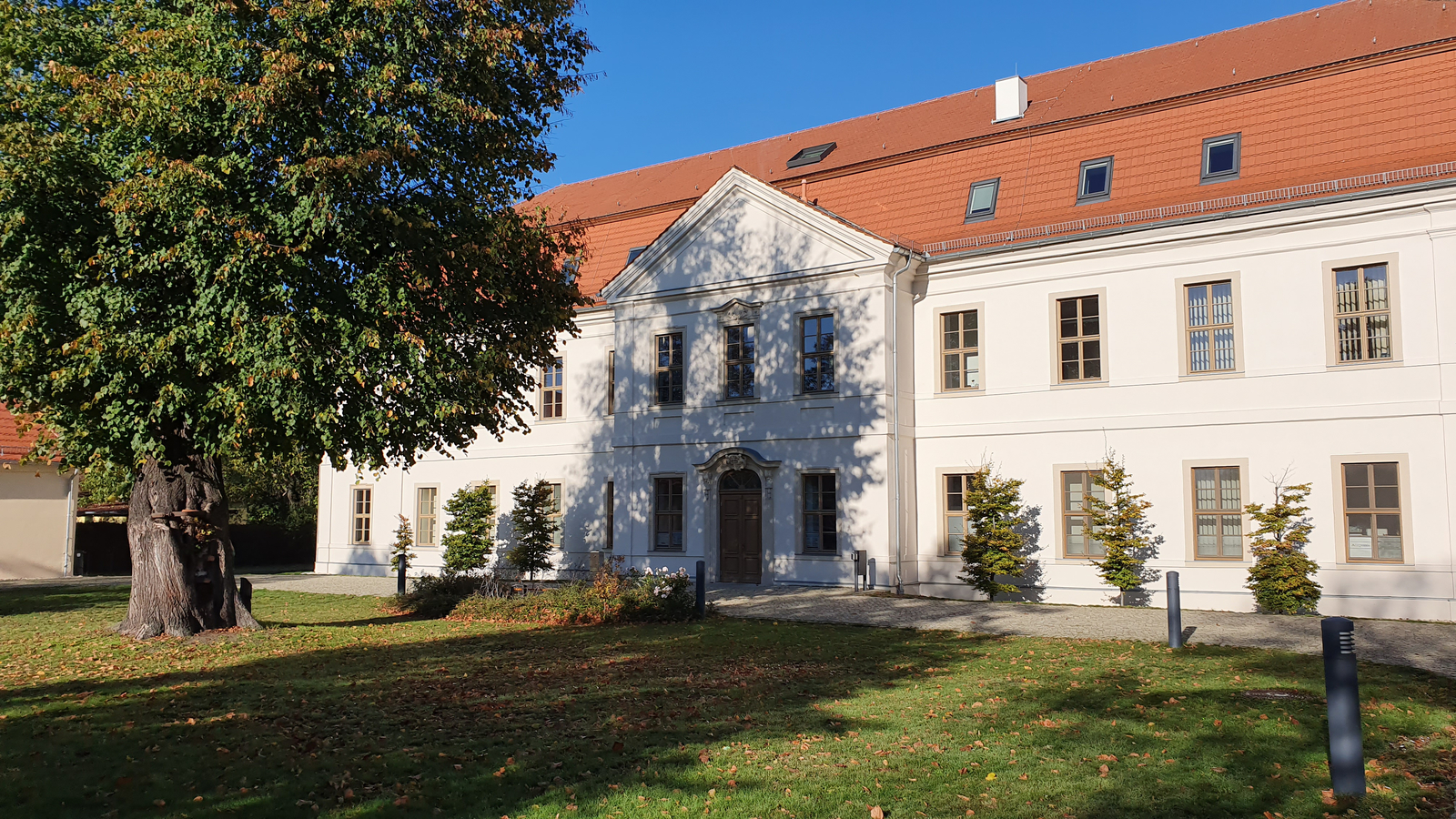 Zweites Schloss der Familie von Bismarck in Schönhausen - Schloss 2 genannt.