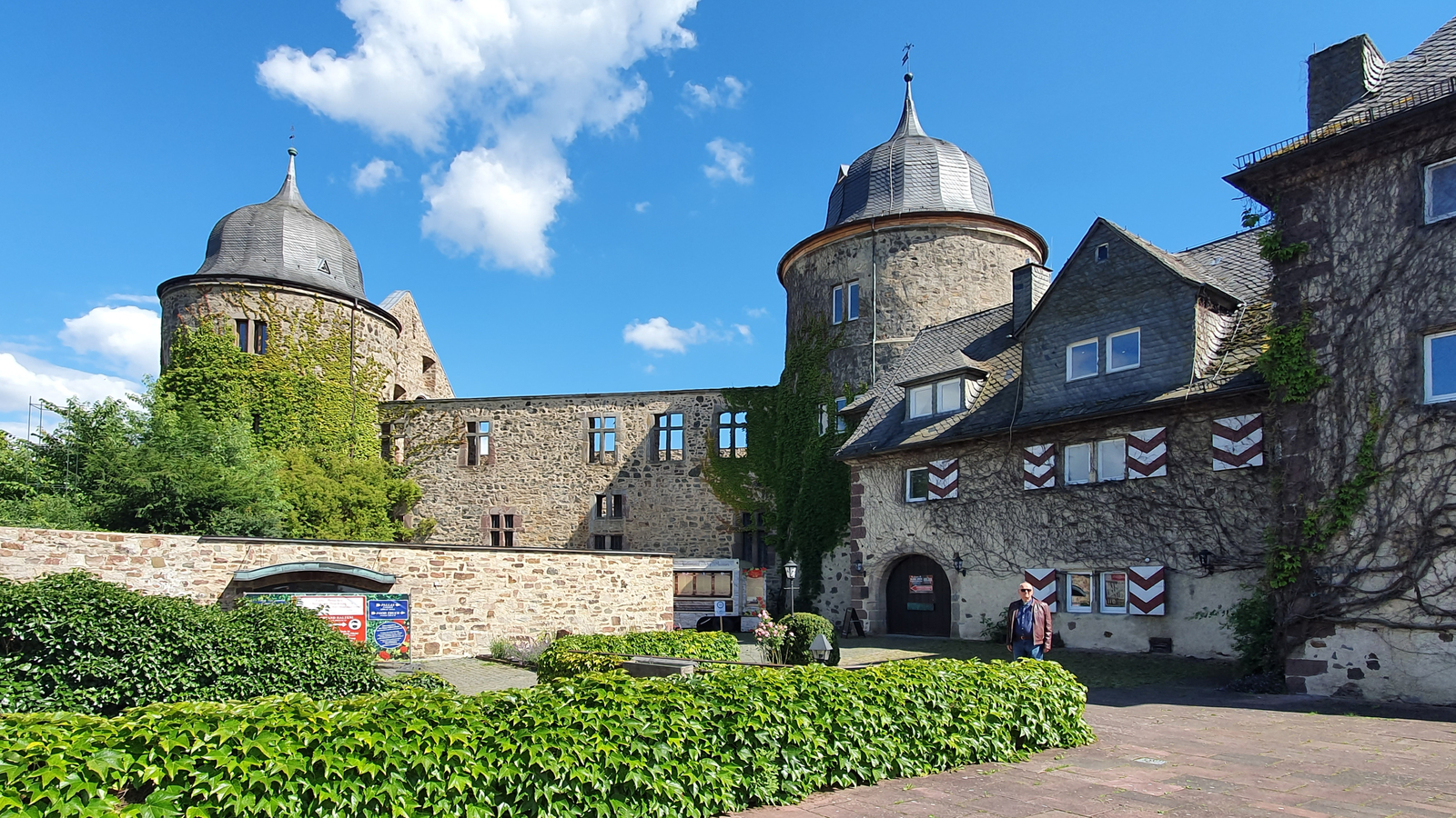 Ausflugstipps für Nordhessen, Urwald und Sababurg, Dornröschenschloss, 