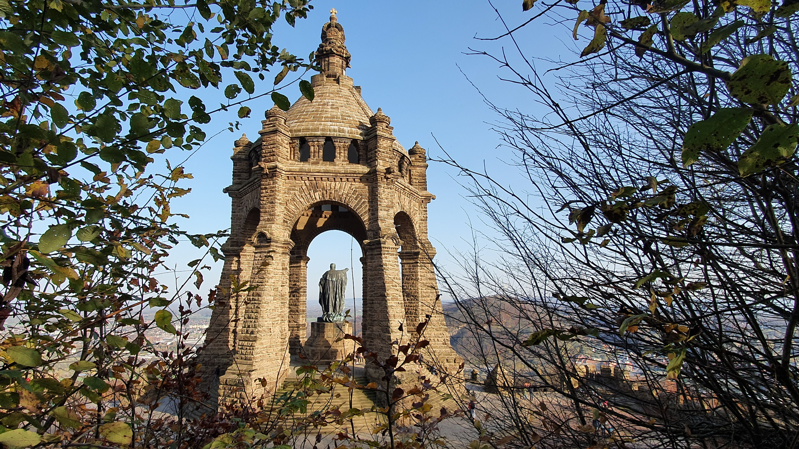 Kaiser Wilhelm Denkmal in Porta Westfalica, Weserbergland, Wandern am Kaiser Wilhelm Denkmal