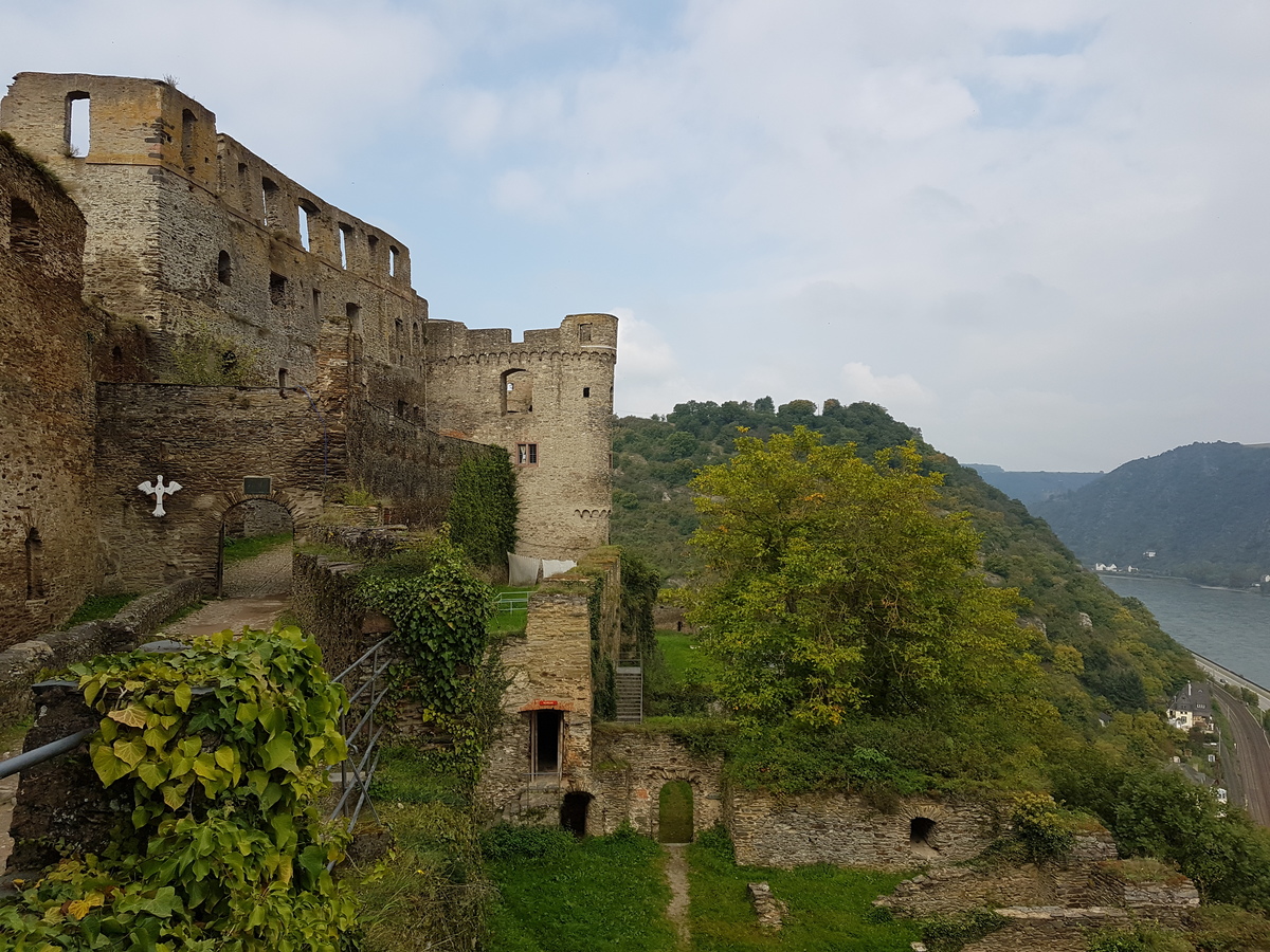 Burgen und Schlösser am Mittelrhein, Romantischer Rhein, Was kann man am Mittelrhein machen? Burg Rheinfels 
