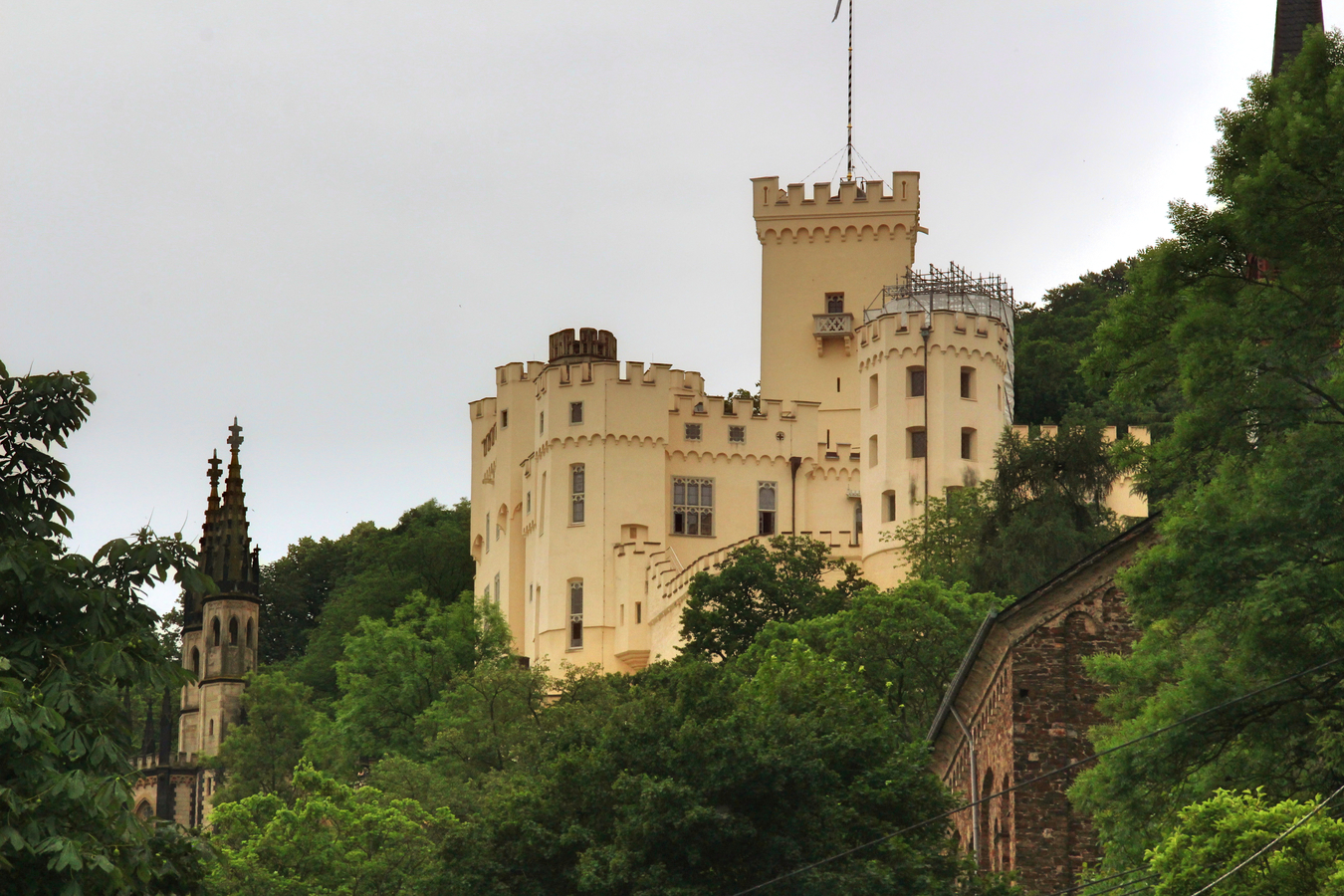 Schloss Stolzenfels bei Koblenz, Burgen und Schlösser am Mittelrhein, Romantischer Rhein, Was kann man am Mittelrhein machen? 