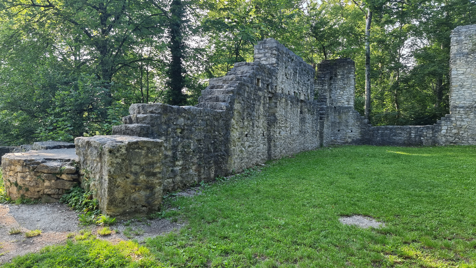 Burgruine Hohenmelchingen, Burgen in Baden-Württemberg, Ausflugsziele Schwäbische Alb