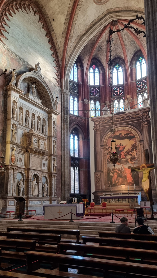 Sehenswürdigkeiten von Venedig, Tipps für Venedig, Geheimnisvolles Venedig, Santa Maria dei Frari, Begräbniskirche der Dogen von Venedig, 