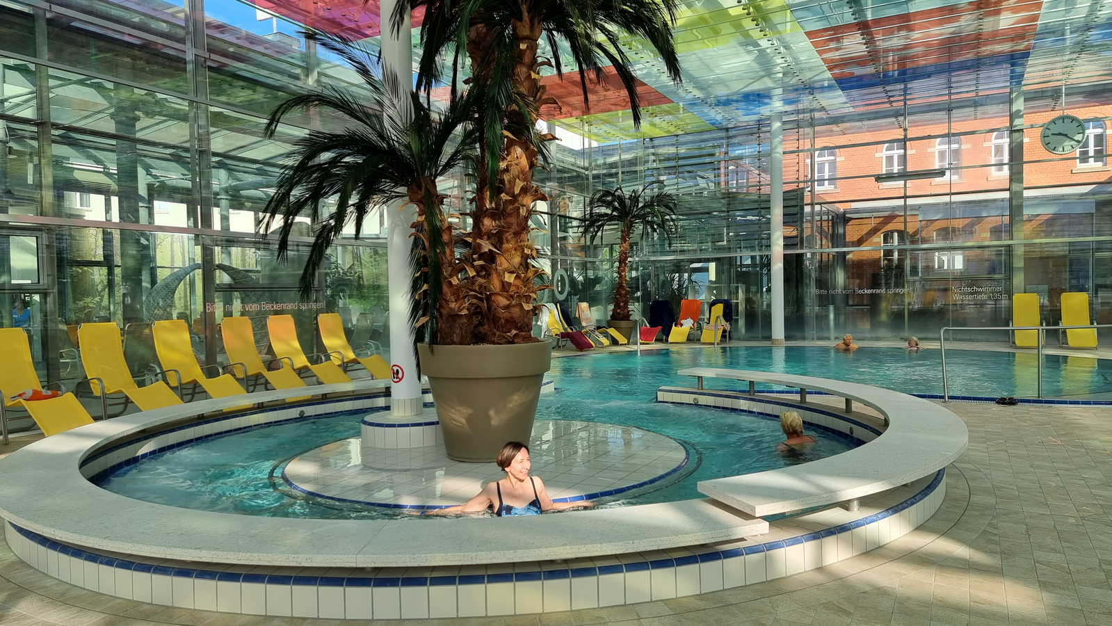 Die schönste Therme Deutschlands bietet Bad Elster, die mondäne Kurstadt im Vogtland. 
Sehenswerte Städte im Vogtland