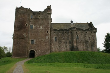 Doune Castle – Kulisse für „Ritter der Kokosnuss“, „Outlander“ und „Game of Thrones“