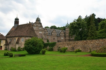 Hämelschenburg im Weserbergland – Der Wohnort von Frau Holle