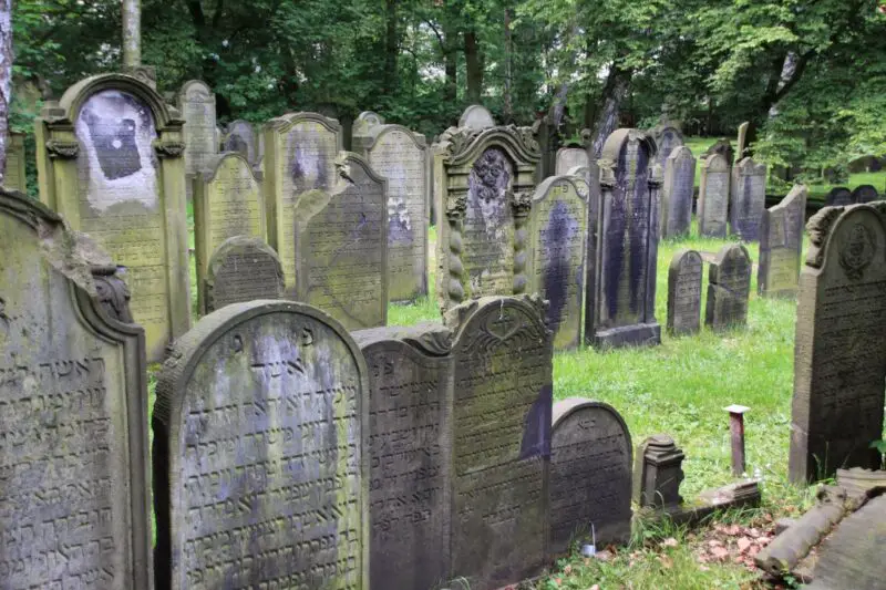 Jüdischer-Friedhof18
