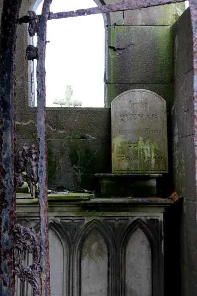 brest-friedhof-mausoleum-2