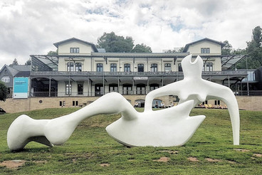 Sightseeing am Mittelrhein: Arp-Museum im Bahnhof Rolandseck in Remagen