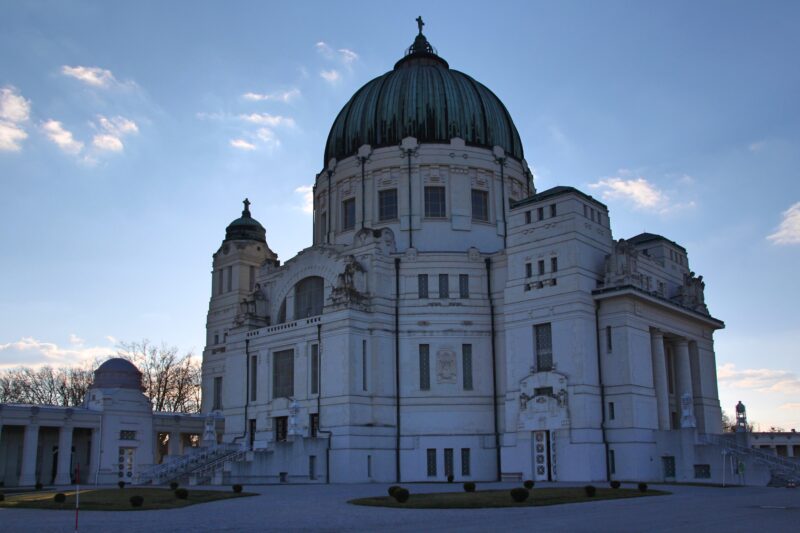 Karl-Borromäus Kirche auf dem Zentralfriedhof in Wien