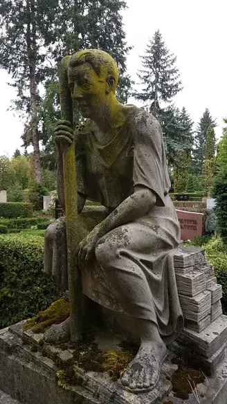 Alter Friedhof, Wolfenbüttel, schöne Grabsteinskulptur