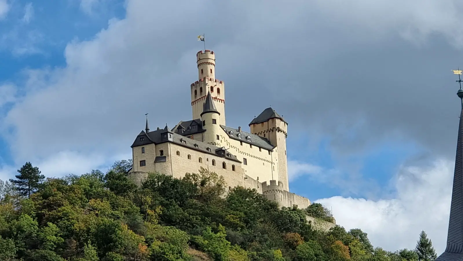 Burgen und Schlösser am Mittelrhein, Romantischer Rhein, Was kann man am Mittelrhein machen? Marksburg