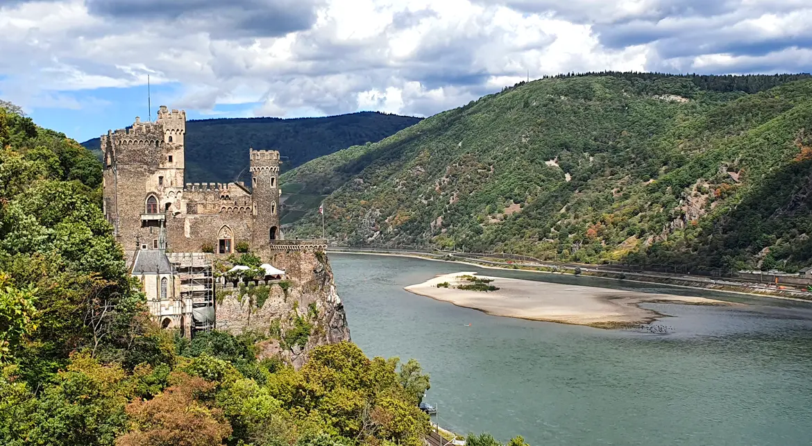 Die schönsten Burgen und Schlösser am Romantischen Rhein – Welche Burgen am Mittelrhein kann man besuchen?