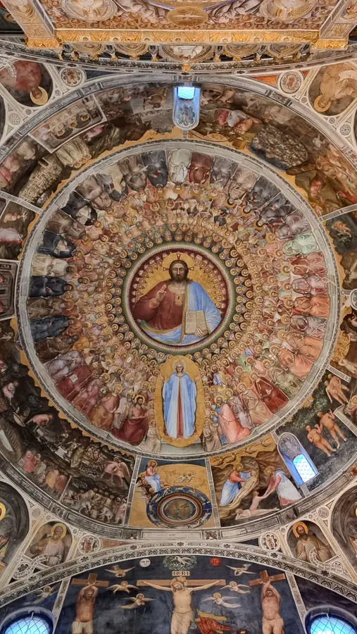 Die Taufkapelle (Battisterio) in Padua ist vollständig mit mittelalterlichen Fresken bemalt. Für mich ist die eine der Top Sehenswürdigkeiten von Padua.  
