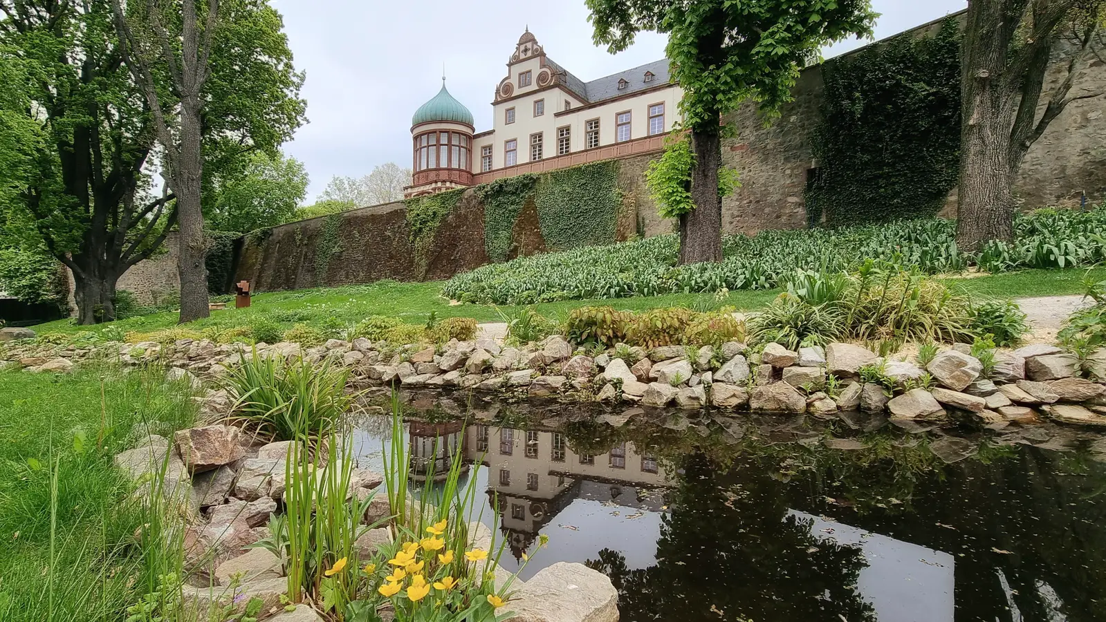 Das Darmstädter Schloss gehört zu den schönsten Sehenswürdigkeiten von Darmstadt.
