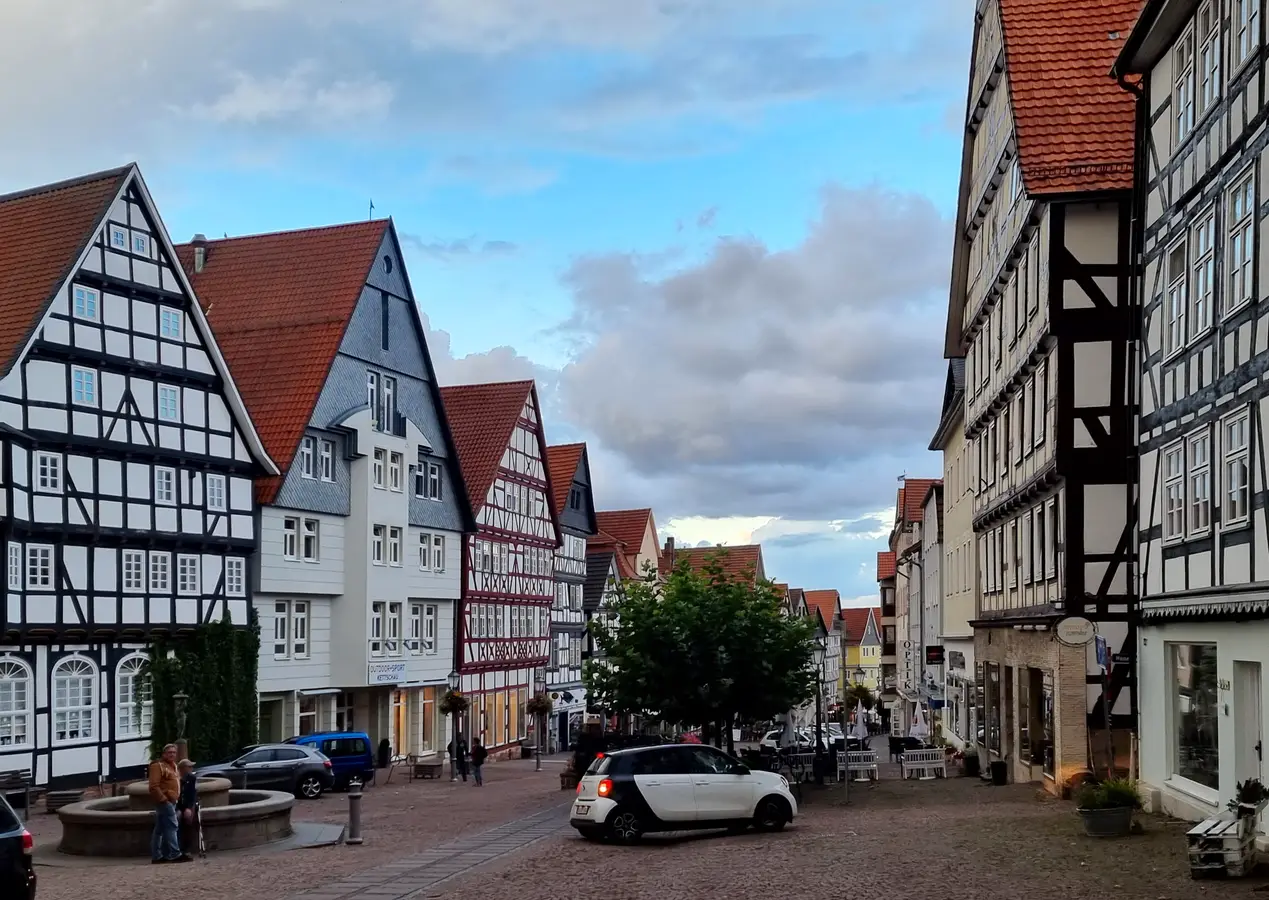 Was kann man in Bad Wildungen und Umgebung - in der Altstadt flanieren und alte Häuser bewundern. 