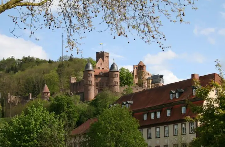 Burg Wertheim, Burg aus Parzival Wolfram von Eschenbach