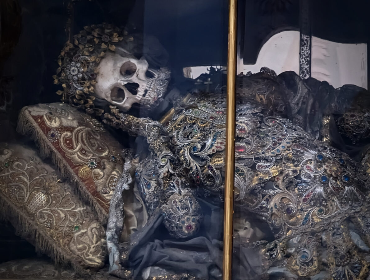 Geschmückte Skelette in Kirchen und Klöstern, Wo findet man Katakombenheilige, Katakombenheilige Waldsassen