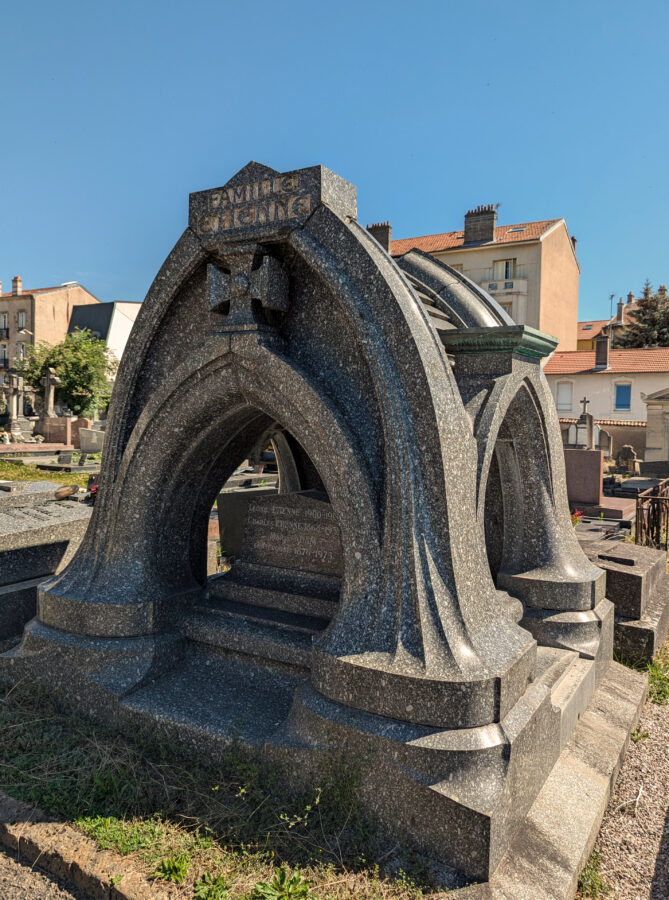 Jugendstil-Friedhof in Nancy, Gräber im Jugendstil