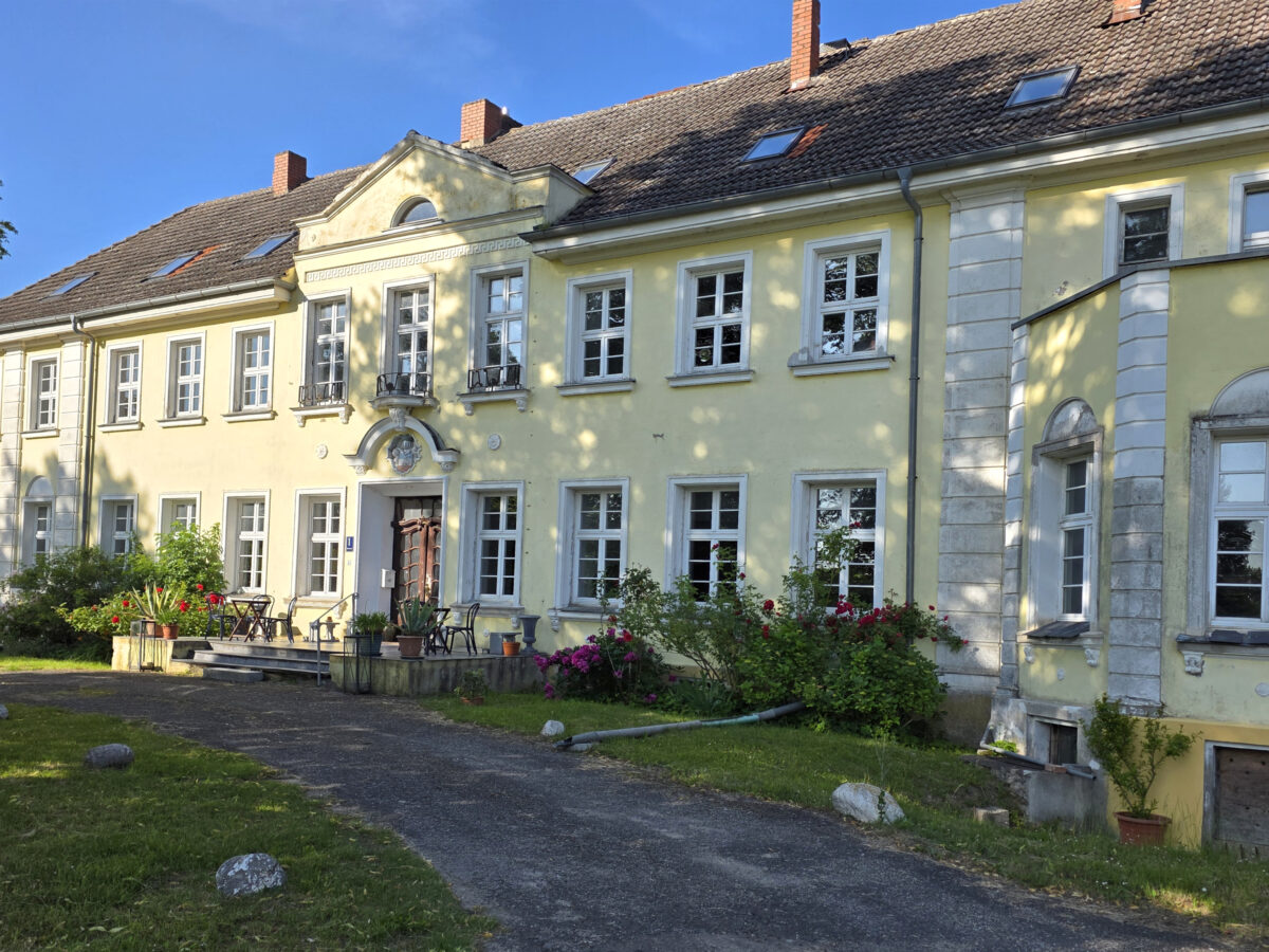 Mittsommerremise, Schlösser und Gutshäuser in Mecklenburg-Vorpommern, Gut Manderow, Gutshaus Manderow