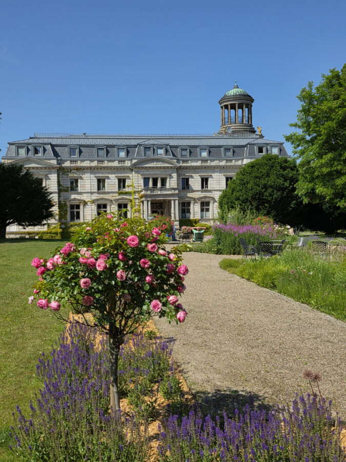 Mittsommerremise, Schlösser und Gutshäuser in Mecklenburg-Vorpommern, Schloss Kaarz, Schlosshotel Kaarz 