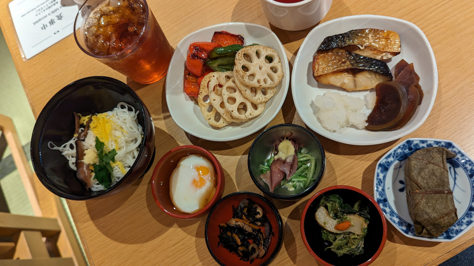 Frühstück in Japan
