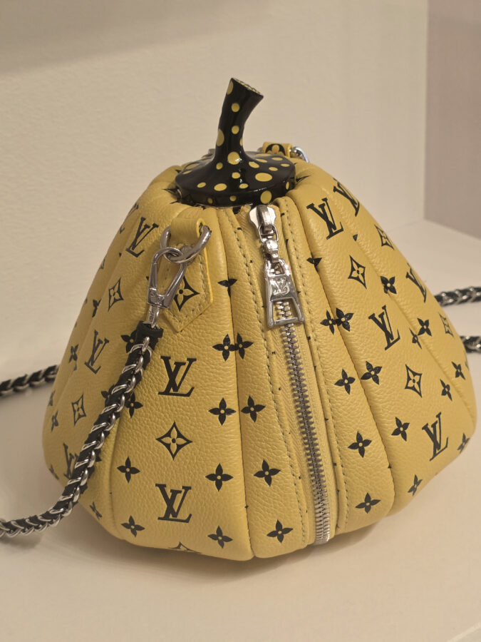 Love you for Infinity - Niki, Kusama, Murakami
Yayoi Kusama for Louis Vuitton