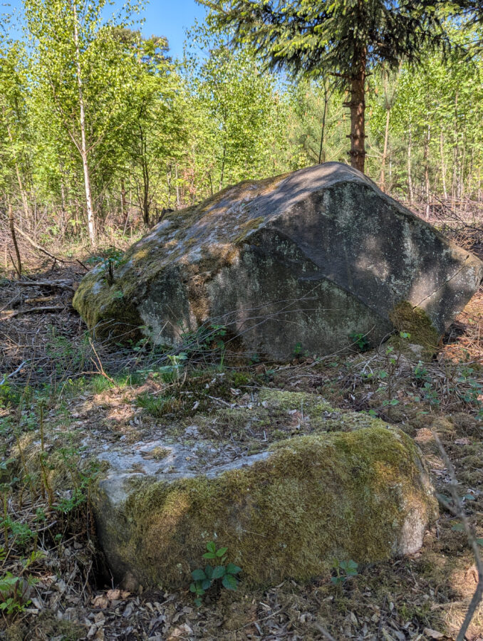 Mystische Orte in Ostwestfalen, Mystische Orte im Teutoburger Wald, Steinkammergräber, Steinkreise, Megalithmonumente in Ostwestfalen