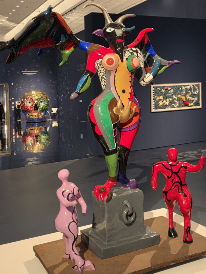 Love you for Infinity - Niki, Kusama, Murakami
Teufel von Niki de Saint Phalle